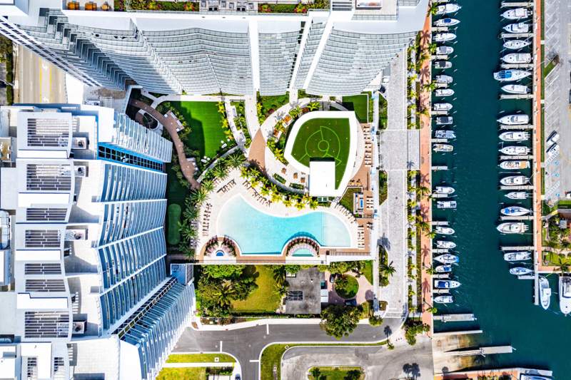 2 bedroom Condominium at 220 Lake Shore Drive #1010, Nautilus 220, Lake Park — photo 3