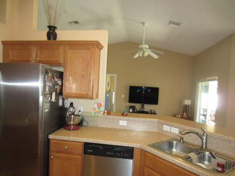 4702 Seagrape Drive, Fort Pierce FL - photo 9 of 23