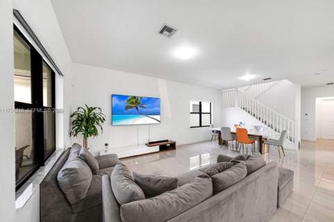 17325 SW 41 Street, Miramar FL - photo 12 of 53