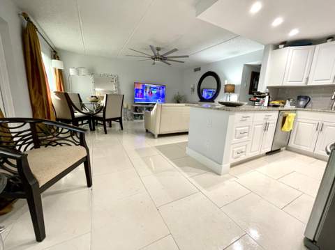 3200 Springdale Boulevard #107, Palm Springs FL - photo 13 of 18