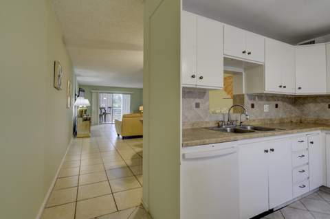 3102 Portofino Point #K3, Coconut Creek FL - photo 6 of 20