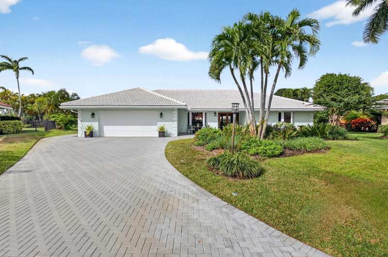 4 bedroom Single Family Residence at 11949 Date Palm Drive, Delray Dunes First Sec, Boynton Beach — photo 1