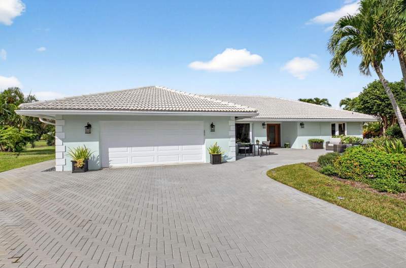 4 bedroom Single Family Residence at 11949 Date Palm Drive, Delray Dunes First Sec, Boynton Beach — photo 4