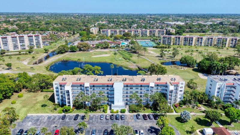 1 bedroom Condominium at 3593 Birdie Drive #203, Poinciana Place Condo A,B And C, Lake Worth — photo 3
