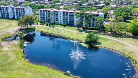 3593 Birdie Drive #203, Lake Worth FL - photo 22 of 26