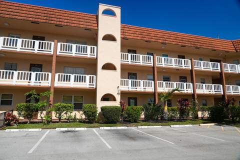 8901 Sunrise Lakes Boulevard #105, Sunrise FL - photo 10 of 16