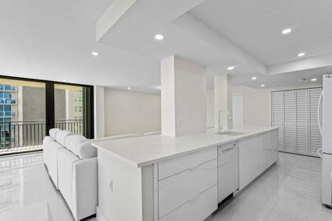 5460 N Ocean Drive #5b, Singer Island FL - photo 24 of 66