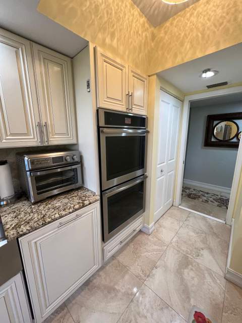 5257 Fountains Dr #105, Lake Worth FL - photo 6 of 32