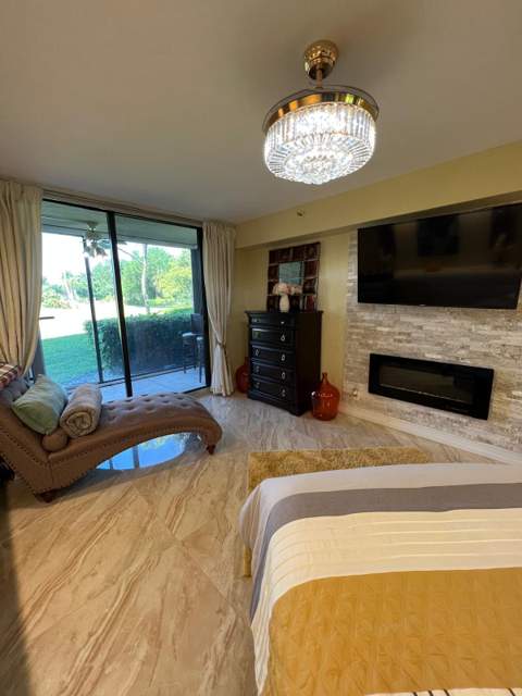 5257 Fountains Dr #105, Lake Worth FL - photo 13 of 32