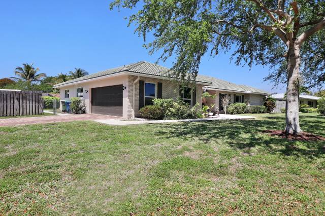 Coral Springs Lakes