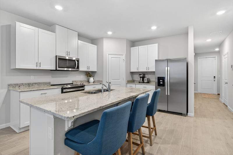 3 bedroom Townhouse at 5696 SE Edgewater Circle, Willoughby Townhomes, Stuart — photo 2