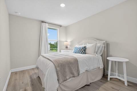 5696 SE Edgewater Circle, Stuart FL - photo 18 of 29