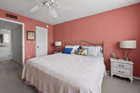 8051 N Sunrise Lakes Drive #307, Sunrise FL - photo 16 of 30