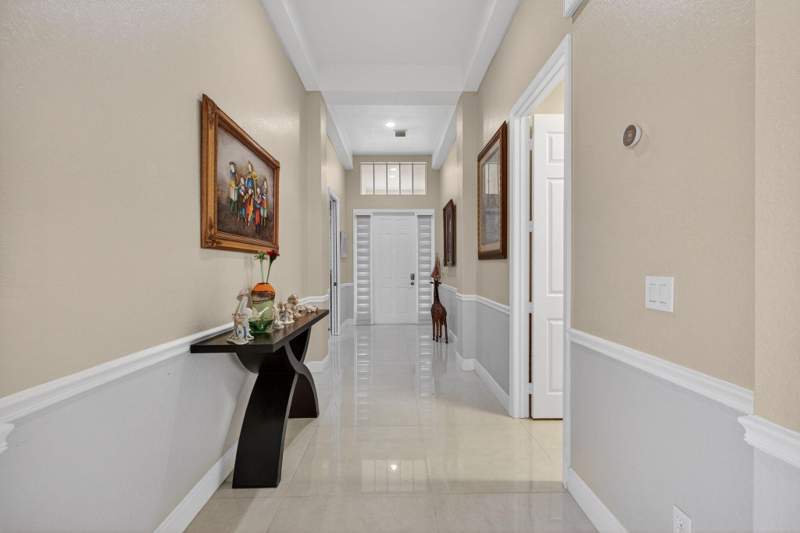 3 bedroom Single Family Residence at 1740 SW Jamesport Drive, Second Replat Of Portofino Isles, Port St. Lucie — photo 3