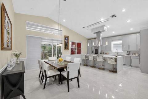 1740 SW Jamesport Drive, Port St. Lucie FL - photo 8 of 28