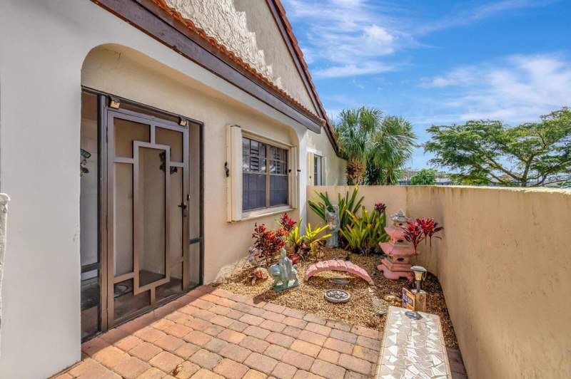 3 bedroom Villa at 8240 Waterline Drive, Parkwalk 4, Boynton Beach — photo 3
