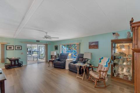 2520 SE Penny Lane, Stuart FL - photo 11 of 34