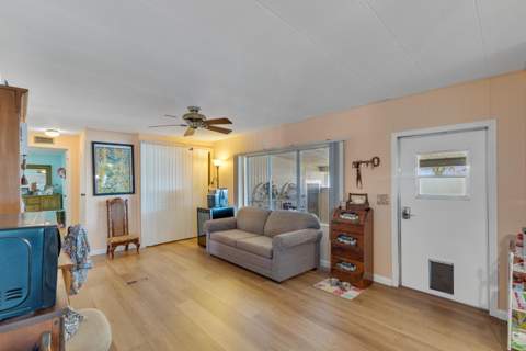 2520 SE Penny Lane, Stuart FL - photo 12 of 34