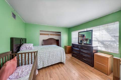 7 Ann Lee Lane, Tamarac FL - photo 16 of 54