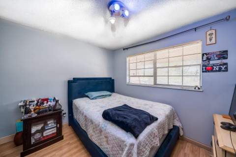 7 Ann Lee Lane, Tamarac FL - photo 14 of 54