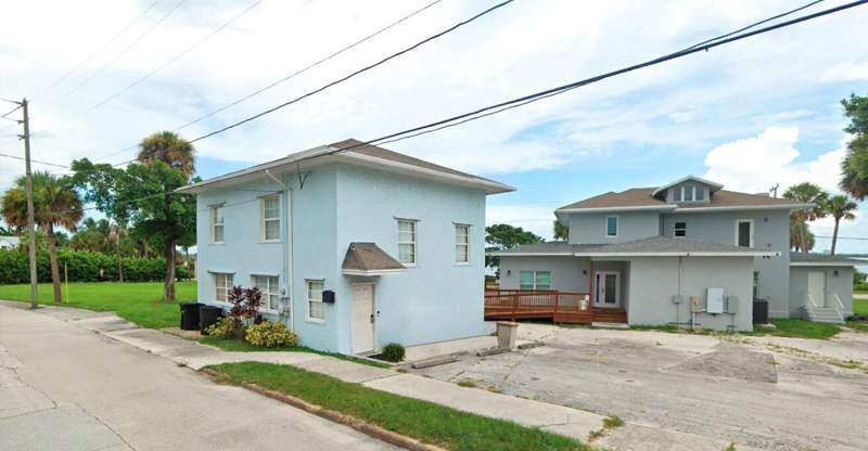6 bedroom Single Family Residence at 515 S Indian River Drive, Andrews & Richards Resubdivision (East), Fort Pierce — photo 2