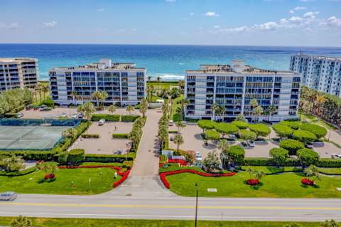 3440 S Ocean Boulevard #401, Palm Beach FL - photo 19 of 67