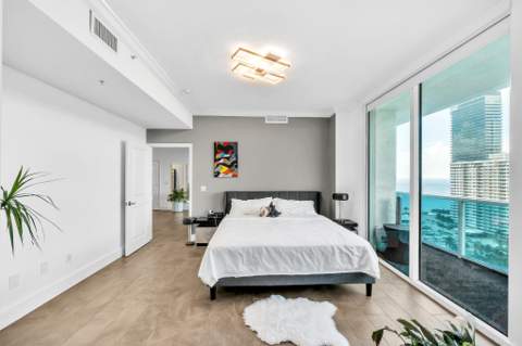 1945 S Ocean Drive #1803, Hallandale Beach FL - photo 17 of 45