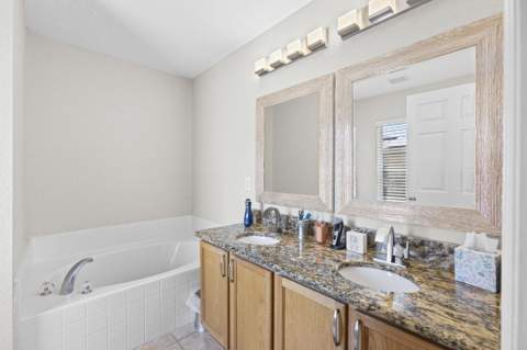 861 SE Cavern Avenue, Port St. Lucie FL - photo 14 of 25