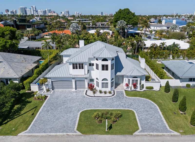 4 bedroom Single Family Residence at 607 Intracoastal Drive, Sunrise Intracoastal, Fort Lauderdale — photo 1