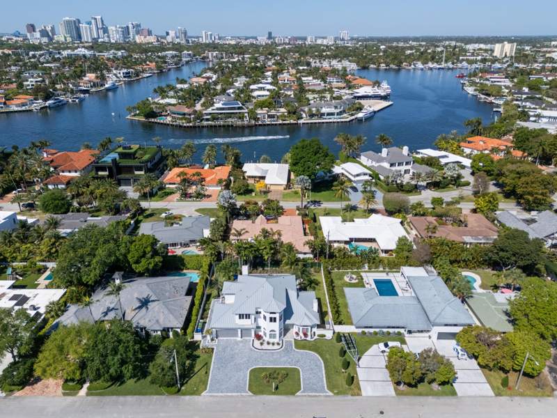 4 bedroom Single Family Residence at 607 Intracoastal Drive, Sunrise Intracoastal, Fort Lauderdale — photo 5