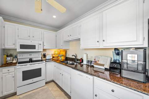 4595 Kittiwake Court #Kittiwake, Boynton Beach FL - photo 9 of 50