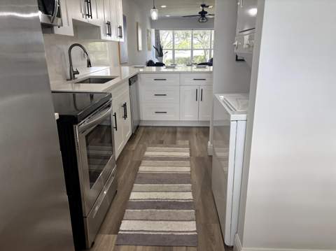 2825 SW 13th Street #204, Delray Beach FL - photo 6 of 42