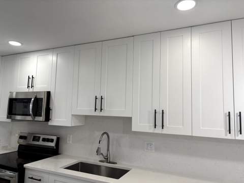 2825 SW 13th Street #204, Delray Beach FL - photo 7 of 42