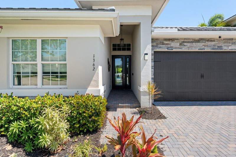 4 bedroom Single Family Residence at 1362 Harvester Crossing, Arden Pud Pod G South, Loxahatchee — photo 5