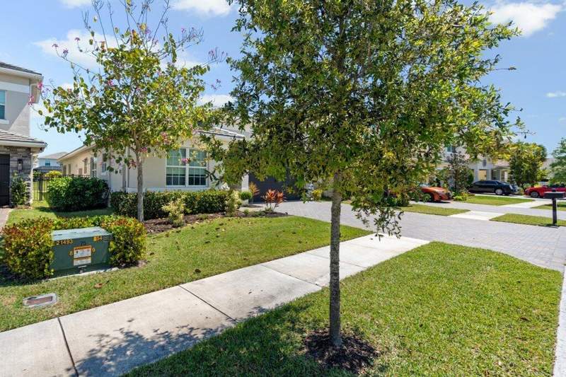 4 bedroom Single Family Residence at 1362 Harvester Crossing, Arden Pud Pod G South, Loxahatchee — photo 4