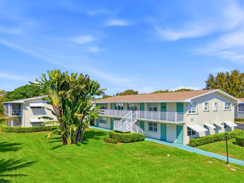 1 bedroom Condominium at 480 Horizons #208, Sterling Village 480 Condo, Boynton Beach — photo 3