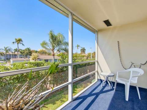 480 Horizons #208, Boynton Beach FL - photo 20 of 41