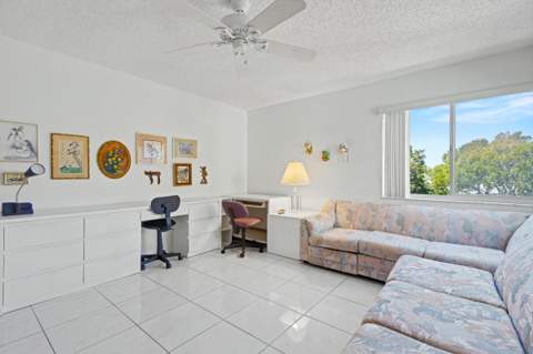7552 Trent Drive #301, Tamarac FL - photo 18 of 35