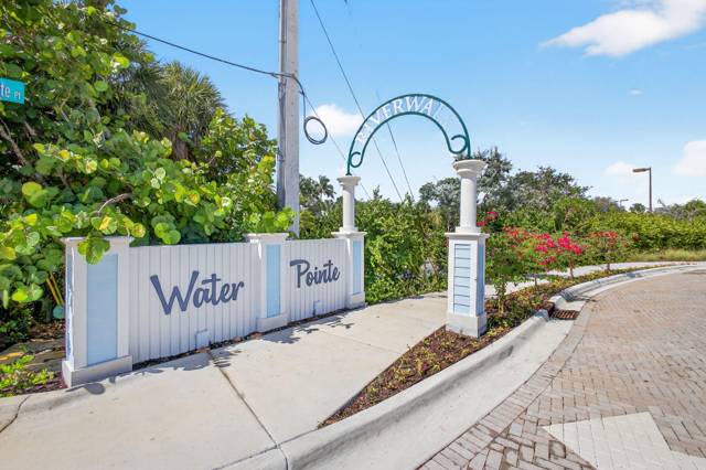 Water Pointe