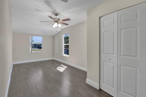 131 NE 51st Street, Oakland Park FL - photo 15 of 22