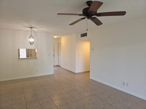 3400 NW 48th Avenue #512, Lauderdale Lakes FL - photo 20 of 31