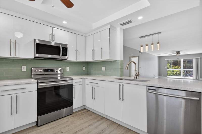 2 bedroom Condominium at 2102 Lucaya Bend #A3, Wynmoor Village, Coconut Creek — photo 4