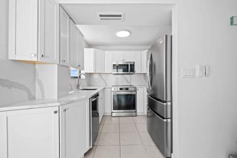 1010 S Ocean Boulevard #1502, Pompano Beach FL - photo 8 of 26