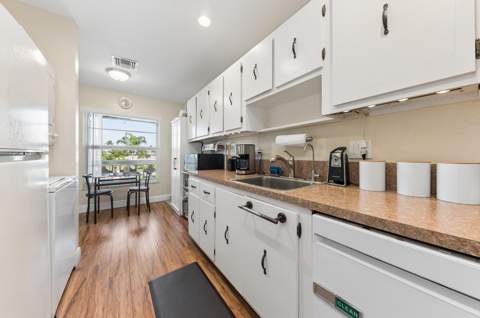 1060 Citrus Way #204, Delray Beach FL - photo 6 of 16