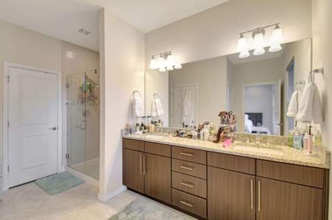 1105 Banyan Drive, Hollywood FL - photo 24 of 40