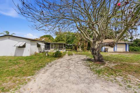 5133 Pine Grove Drive, West Palm Beach FL - photo 23 of 27