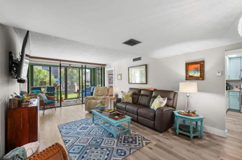 3412 NE Causeway Boulevard #102, Jensen Beach FL - photo 10 of 28