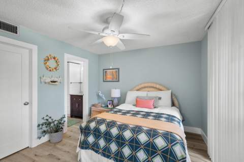 3412 NE Causeway Boulevard #102, Jensen Beach FL - photo 18 of 28