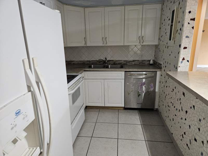 1 bedroom Condominium at 5570 NW 44th Street #107a, Inverwood Condo, Lauderhill — photo 2