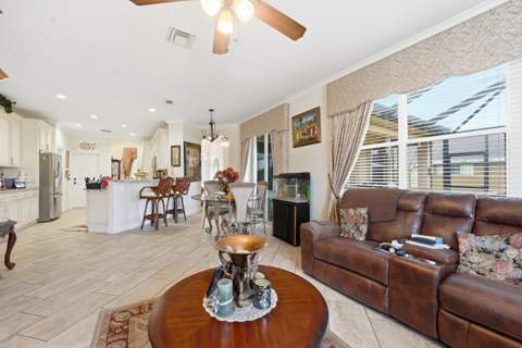 6988 NW Hartney Way, Port St. Lucie FL - photo 9 of 44